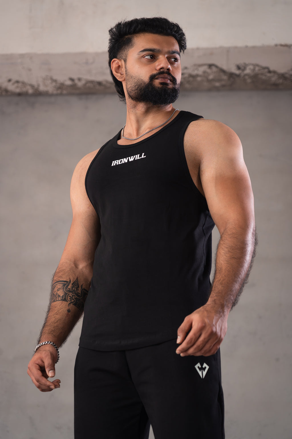 001 - TRAINING TANKS - BLACK