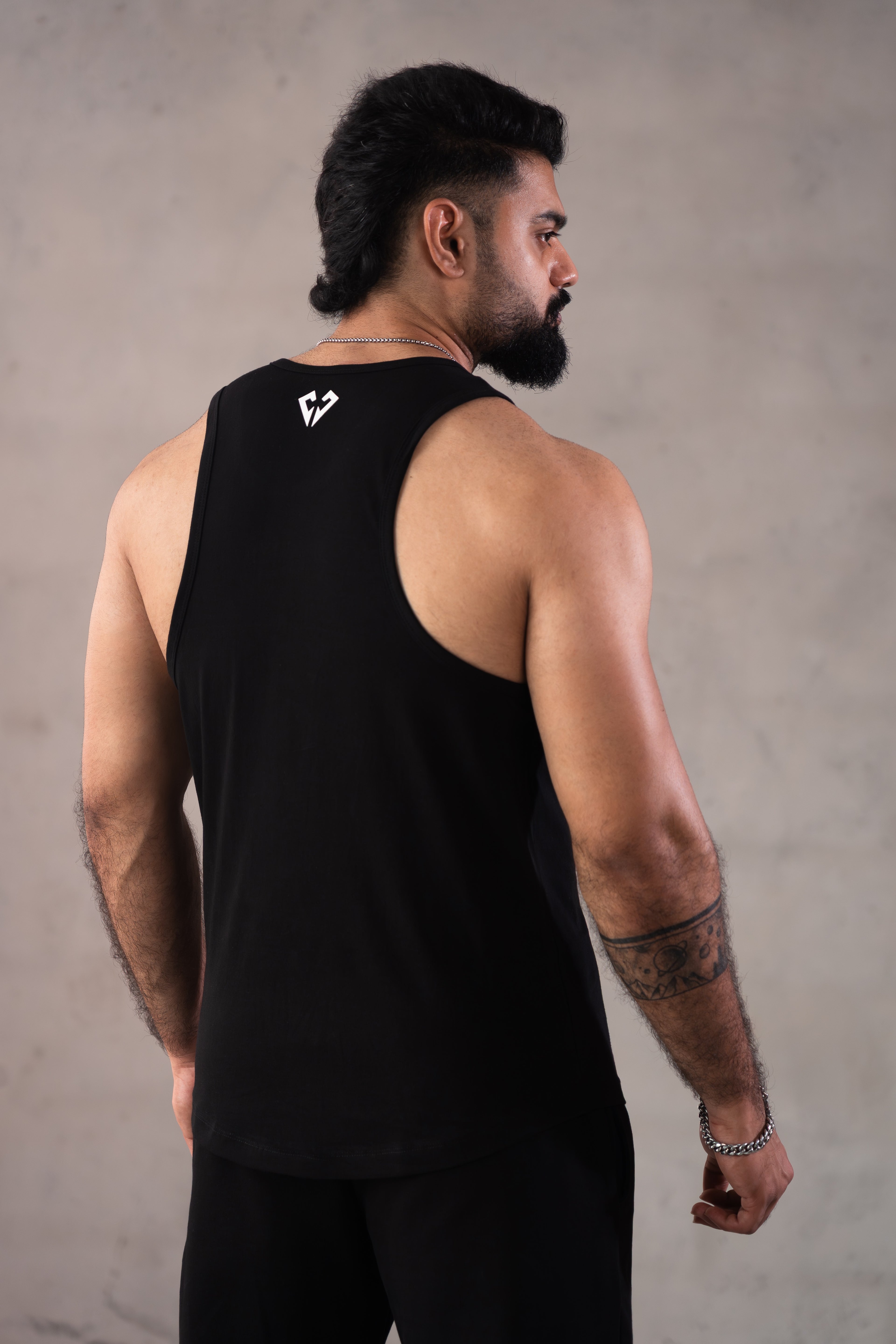 001 - TRAINING TANKS - BLACK