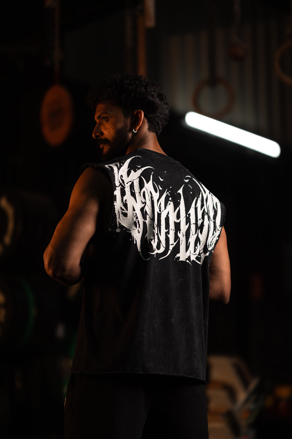 001 - CUT OFFS - BLACK WASH